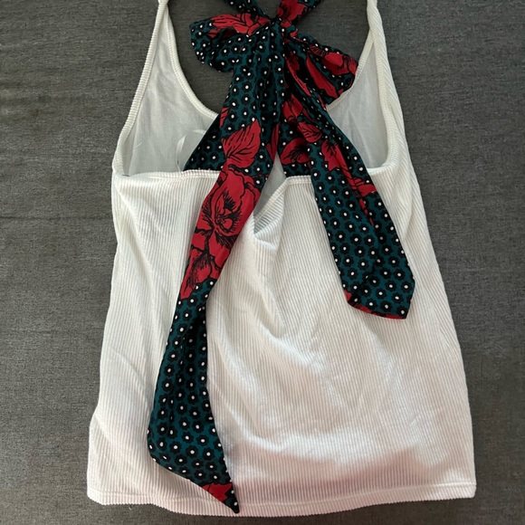 Ribbed Tank Top - Picture 6 of 9